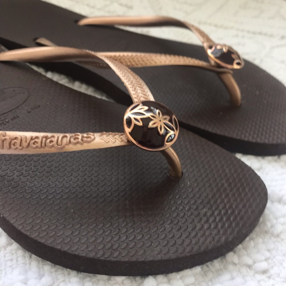 REDUCED! Havaianas Embellished Sandal- Flip flops